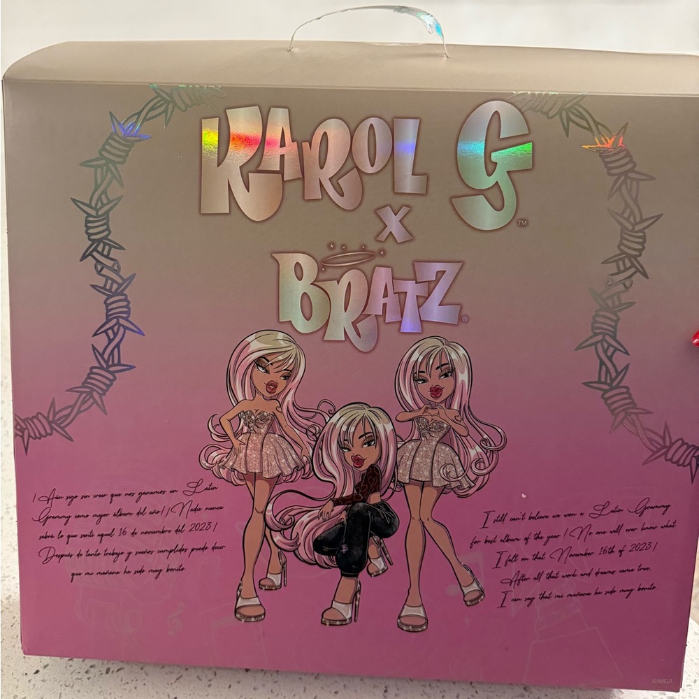 Bratz x Karol G Collector Doll 3 Outfits and Accessories IN HAND!! - Picture 2 of 4